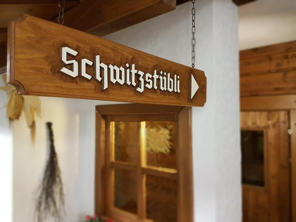 Hotel Landhaus Sonnenhof 토트나우 외부 사진