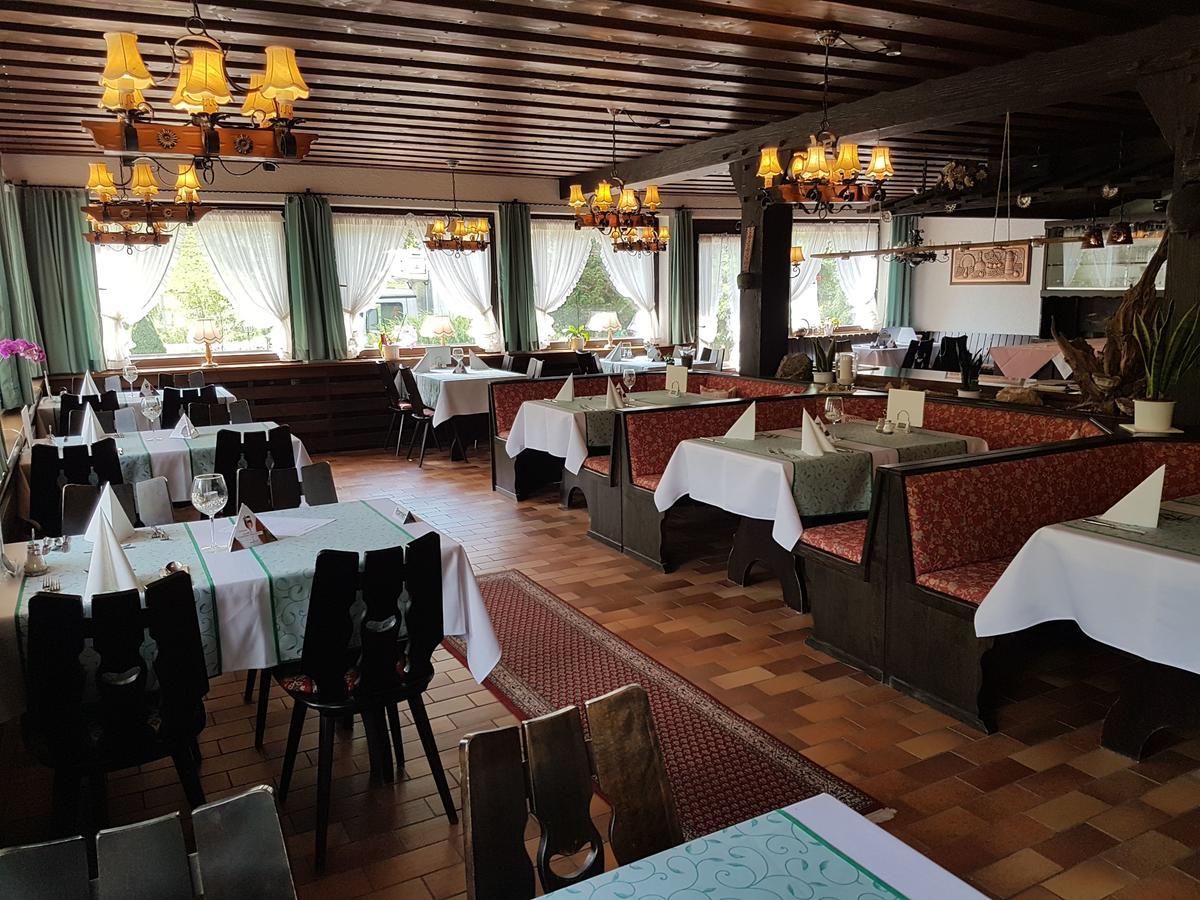 Hotel Landhaus Sonnenhof 토트나우 외부 사진